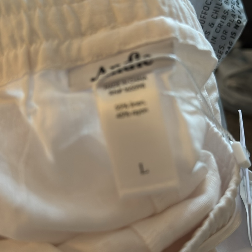Andie Linen Shorts NWT White, Ivy, Sunset Resort Style Medium & Large - Picture 7 of 7
